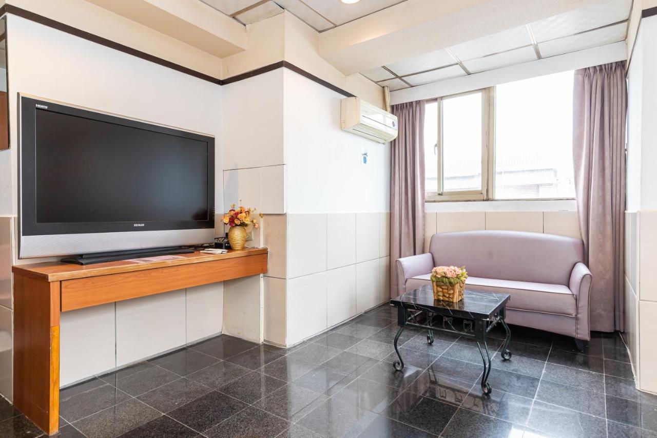 Yi Pin Business Hotel Ταογιουάν Εξωτερικό φωτογραφία