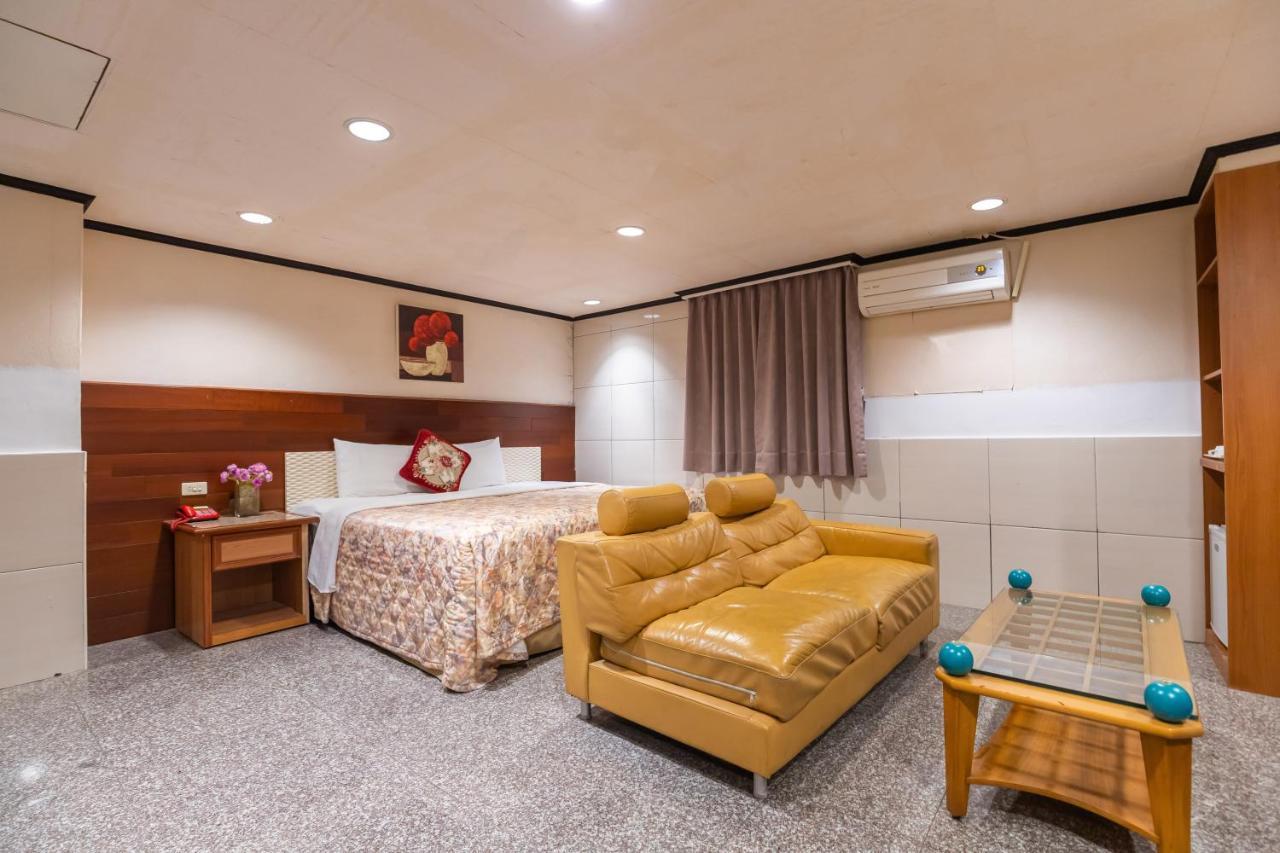 Yi Pin Business Hotel Ταογιουάν Εξωτερικό φωτογραφία