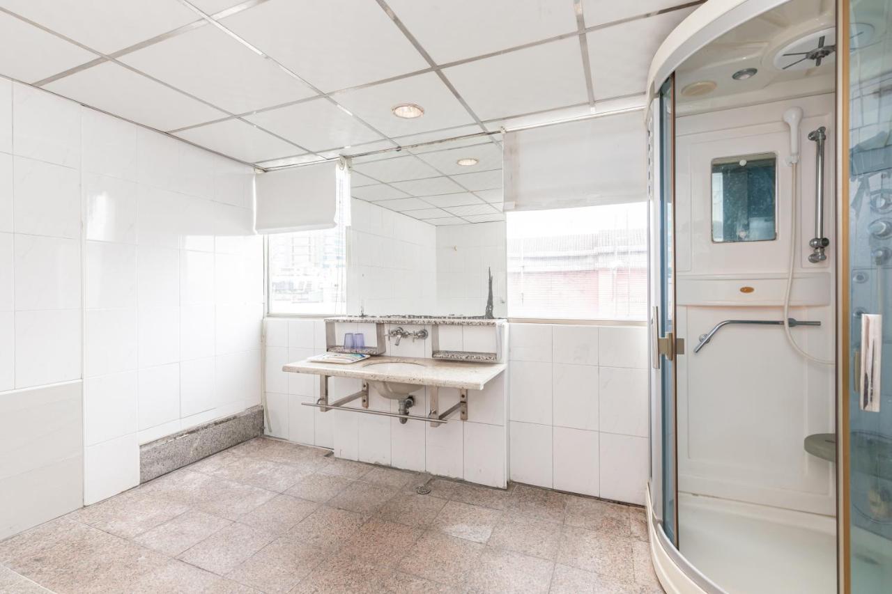 Yi Pin Business Hotel Ταογιουάν Εξωτερικό φωτογραφία