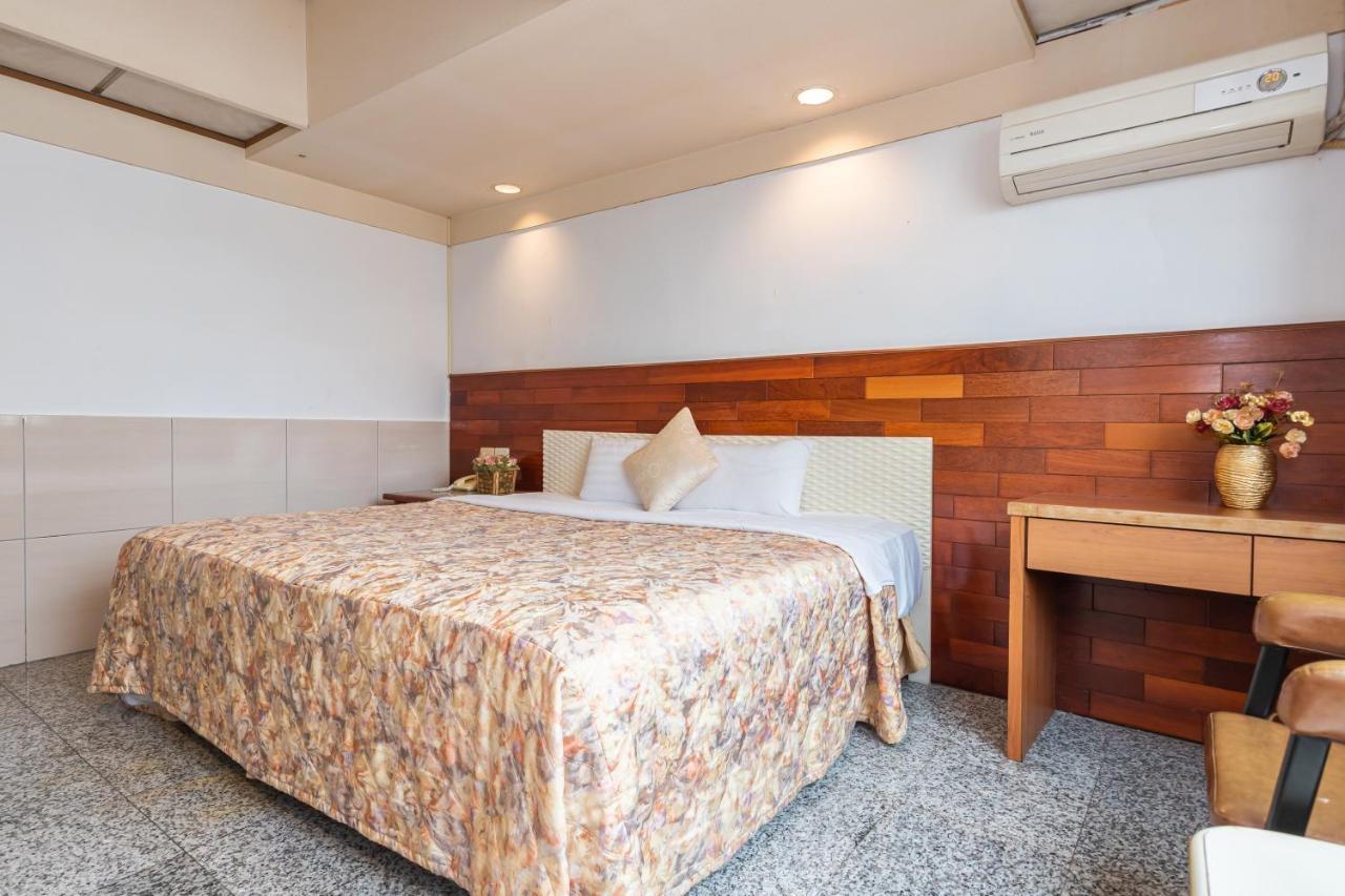 Yi Pin Business Hotel Ταογιουάν Εξωτερικό φωτογραφία